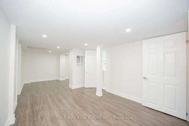 Additional image 36 of 46 Eastman Dr