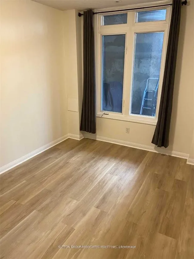 Additional image 12 of 78 Carr St Unit 12