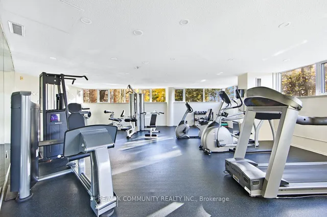 Additional image 3 of 10 Dean Park Rd Unit 1103