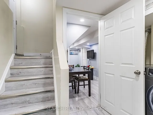 Additional image 28 of 194 Simmons Blvd