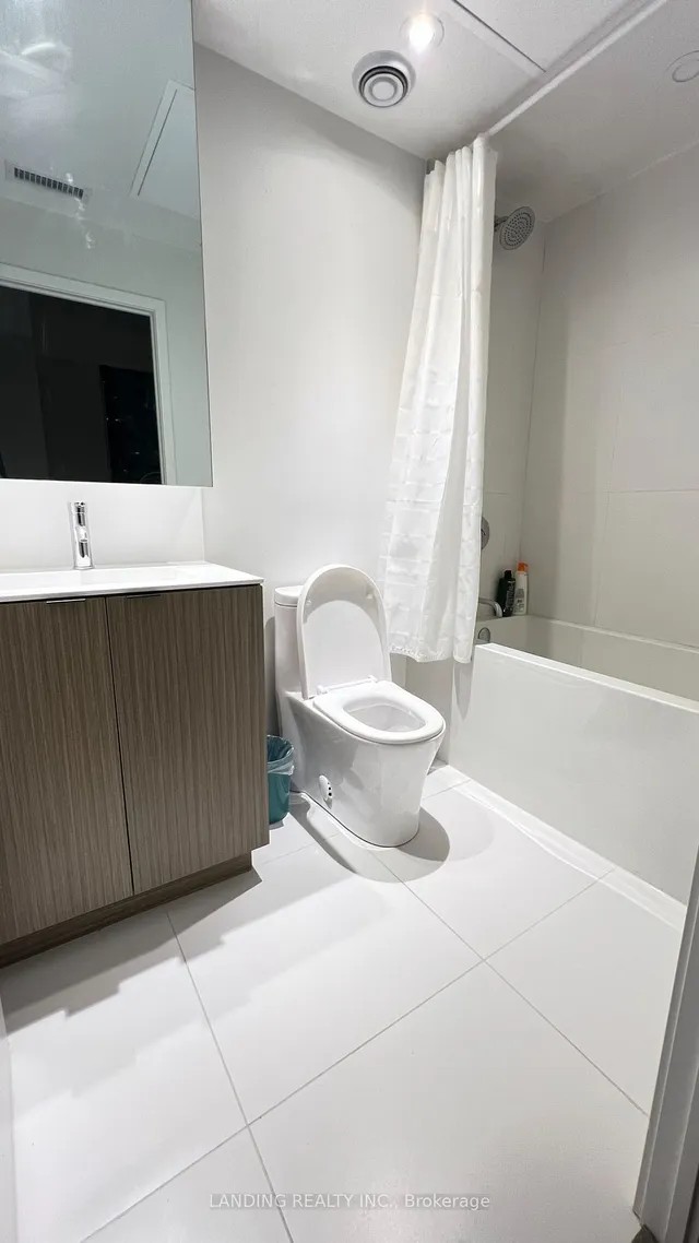 Additional image 11 of 20 Edward St Unit 1910