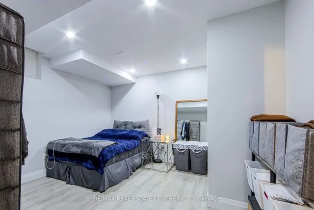 Additional image 9 of 30 Deanston Crt
