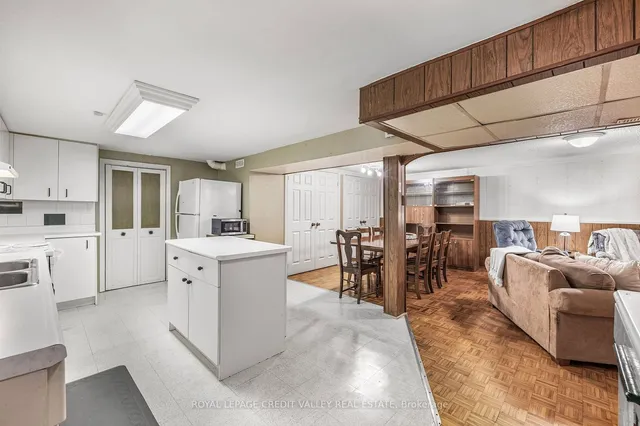 Additional image 23 of 82 Terra Cotta Cres