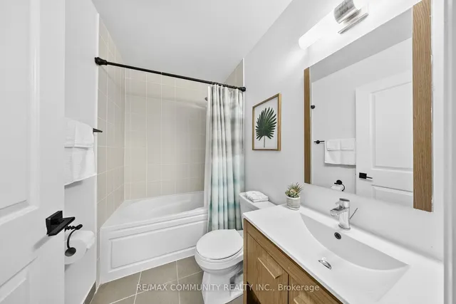 Additional image 18 of 30 Meadowglen Pl Unit 816