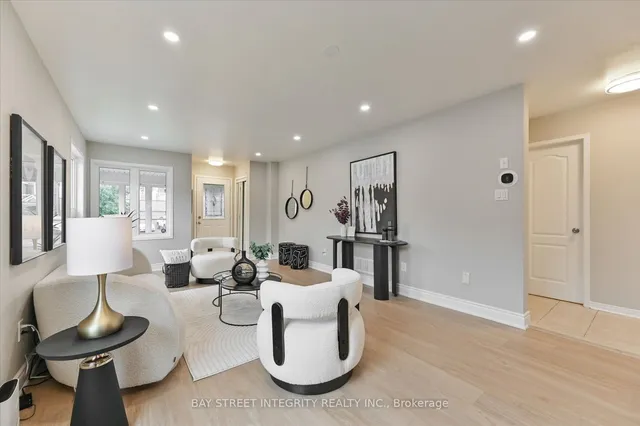 Additional image 6 of 3 Solstice Dr