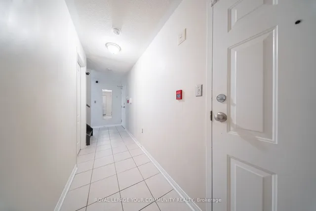 Additional image 21 of 651F Warden Ave Unit 48