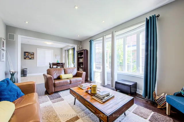 Additional image 32 of 30 Deanston Crt