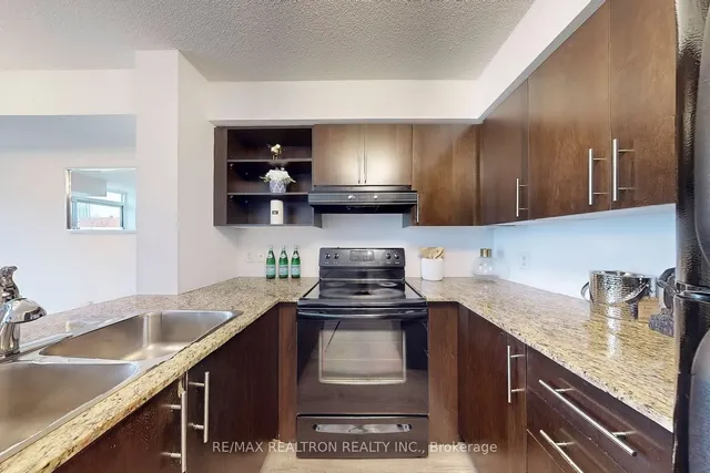 Additional image 16 of 120 Dallimore Circ Unit 201