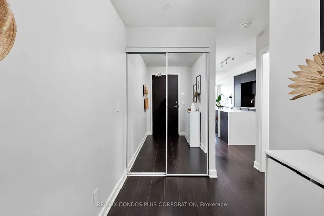 Additional image 11 of 170 Sumach St Unit 1407