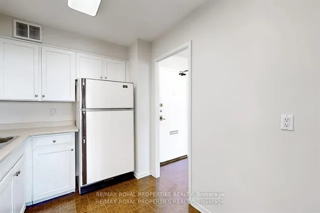 Additional image 25 of 20 Forest Manor Rd Unit 702