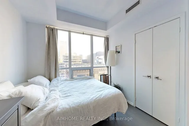 Additional image 14 of 70 Temprance St Unit 1415