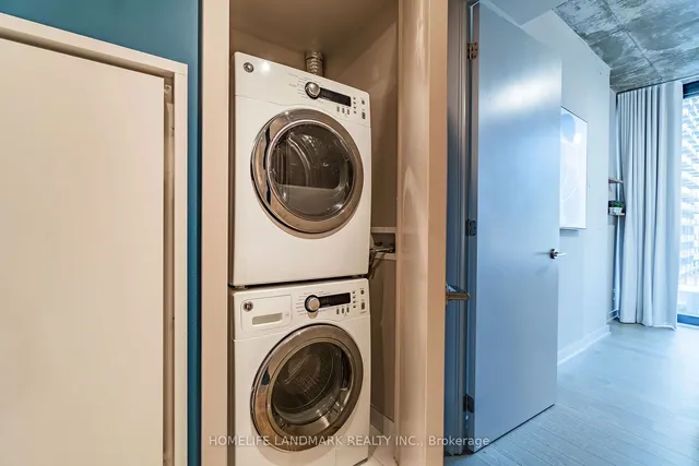 Additional image 13 of 11 Charlotte St Unit 1806