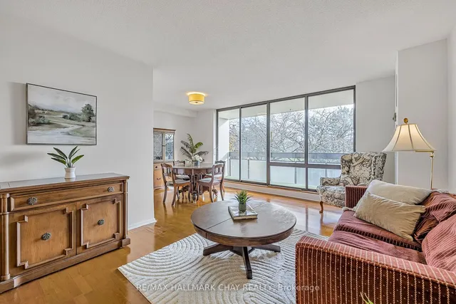 Additional image 4 of 260 Seneca Hill Dr Unit 304