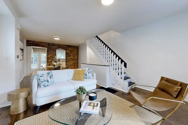 Additional image 5 of 1578 Dundas St