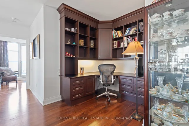 Additional image 14 of 2191 Yonge St Unit 4906