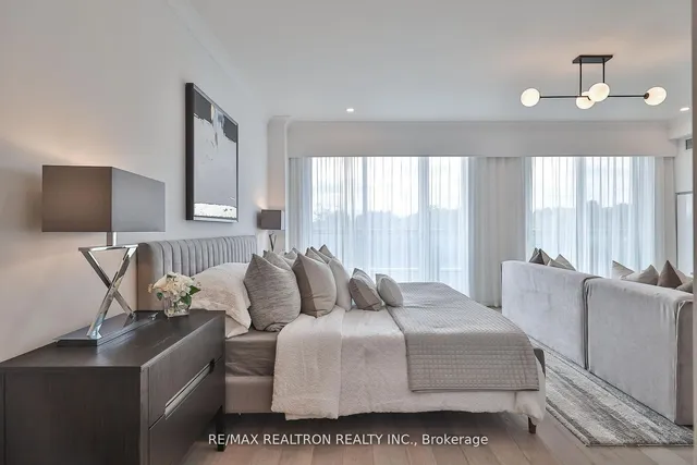 Additional image 14 of 285 Avenue Rd Unit 502