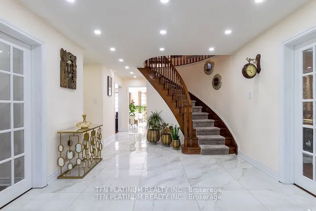 Additional image 2 of 8 Tremont Crt