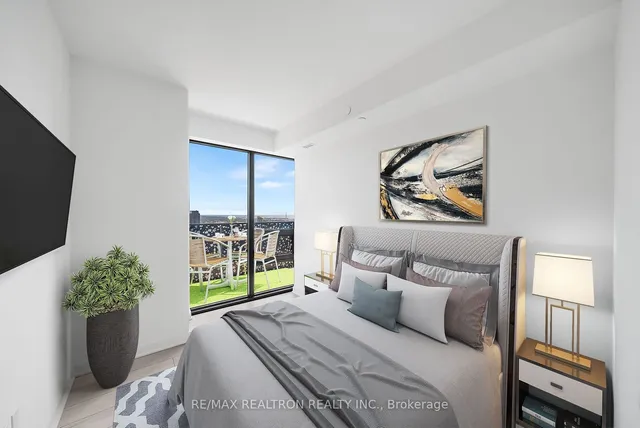 Additional image 7 of 55 Charles St Unit 4102