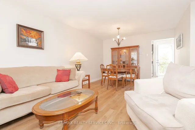 Additional image 10 of 26 Candlewood Crt