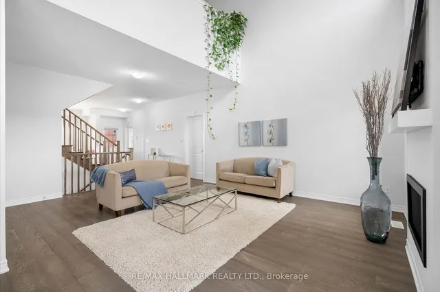 Additional image 11 of 13 Tea Rose Rd