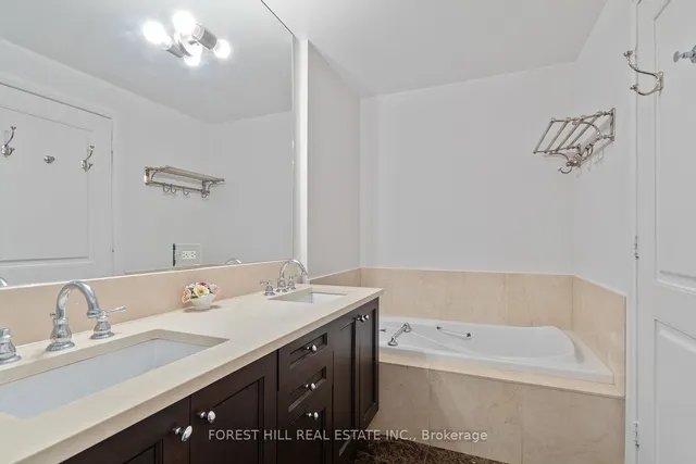 Additional image 30 of 2191 Yonge St Unit 4906