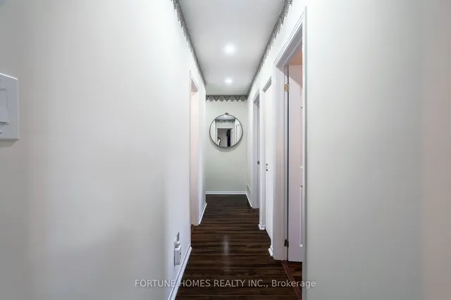 Additional image 23 of 29 Doncaster Dr