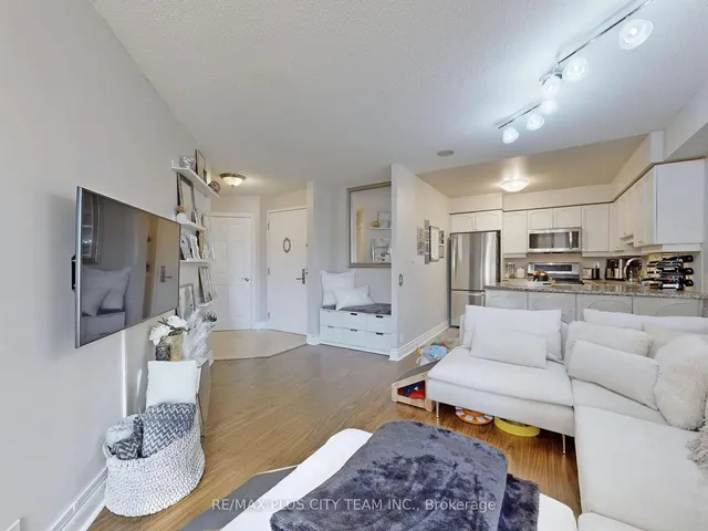 Additional image 8 of 80 Harrison Garden Blvd Unit 224