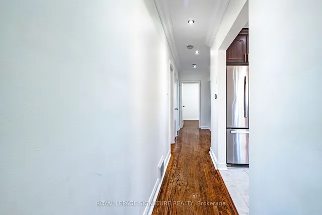 Additional image 11 of 136 Regina Ave