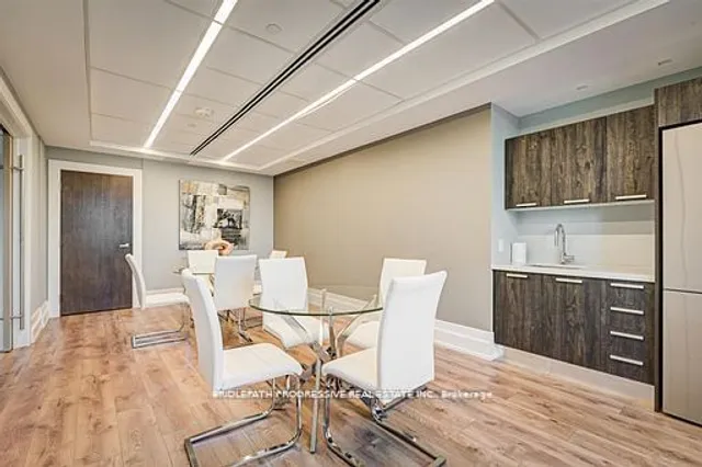 Additional image 24 of 3 Southvale Dr Unit 301