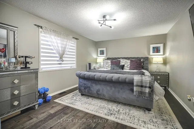 Additional image 21 of 102 Commodore Dr