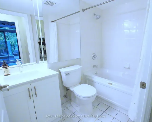 Additional image 15 of 68 Corporate Dr Unit 327