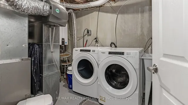 Additional image 36 of 147 Fleetwood Cres