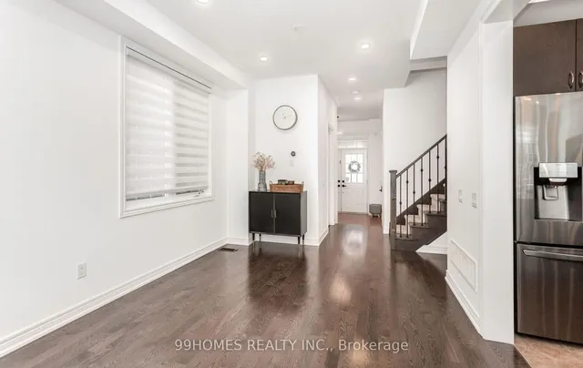 Additional image 34 of 70 Sky Harbour Dr