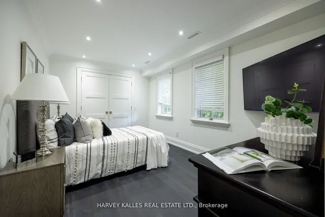 Additional image 29 of 3525 Yonge St Unit 5