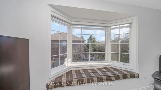 Additional image 17 of 27 Braydon Blvd