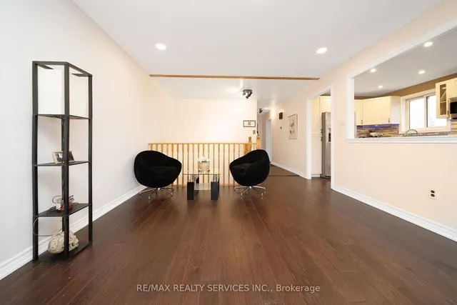 Additional image 23 of 45 Griselda Cres