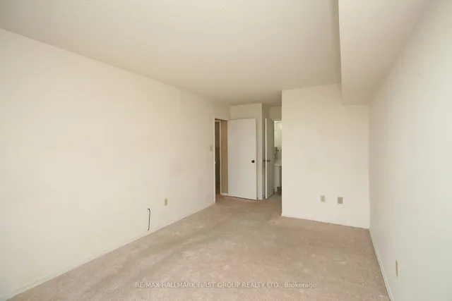 Additional image 16 of 20 Dean Park Rd Unit 908