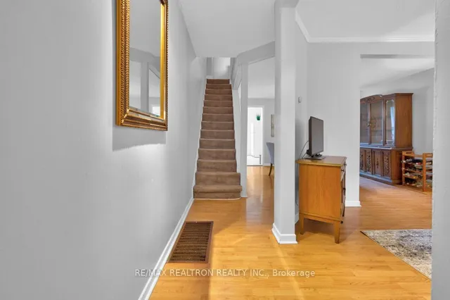 Additional image 6 of 135 Holborne Ave
