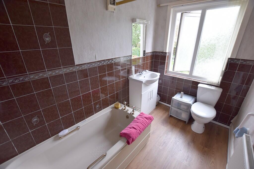 Additional image 8 of 91 Moseley Road, Burnley, Lancashire, BB11 2RF