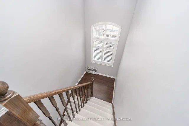 Additional image 23 of 9 Magdalene Cres