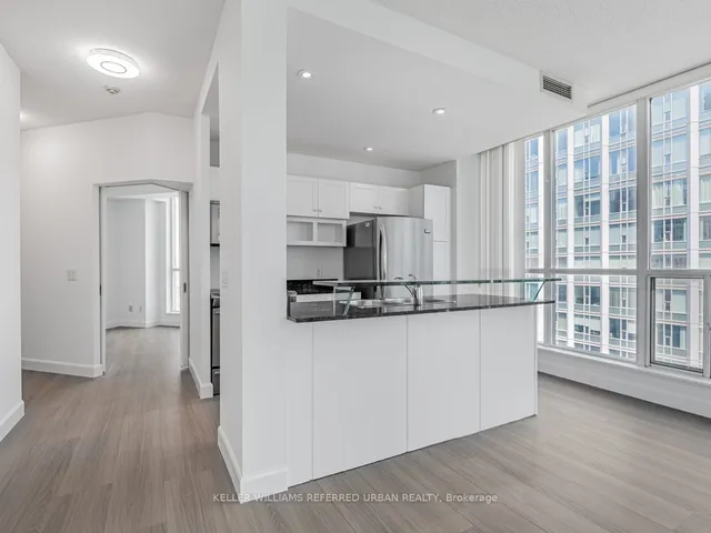 Additional image 6 of 8 York St Unit 3202