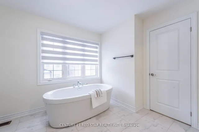 Additional image 37 of 1 Goodview Dr