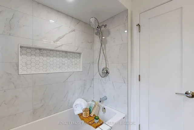 Additional image 11 of 106 Cameron Ave