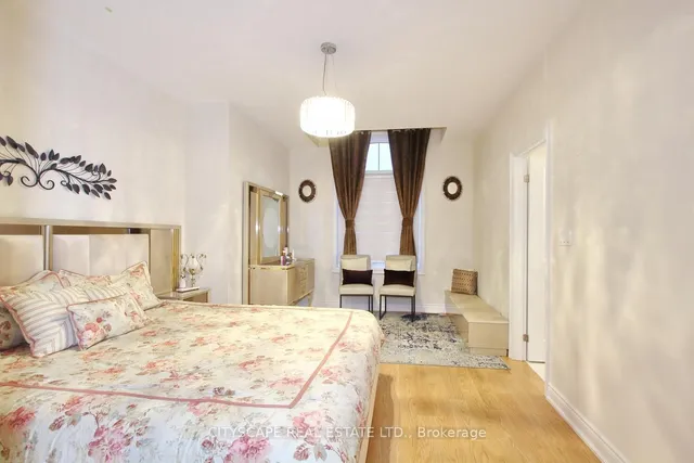 Additional image 28 of 27 Valleywest Rd