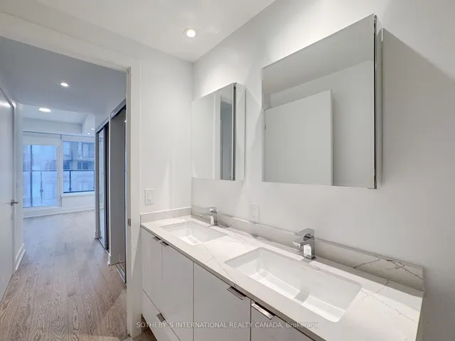 Additional image 9 of 1926 Lake Shore Blvd Unit 2010E