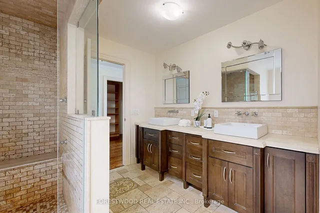 Additional image 29 of 43 Battersea Cres