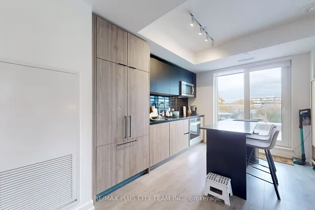 Additional image 9 of 150 Logan Ave Unit 515