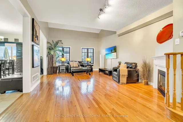 Additional image 9 of 64 Spotted Owl Cres