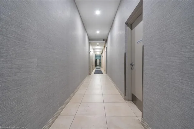 Additional image 7 of 215 Queen St Unit 102