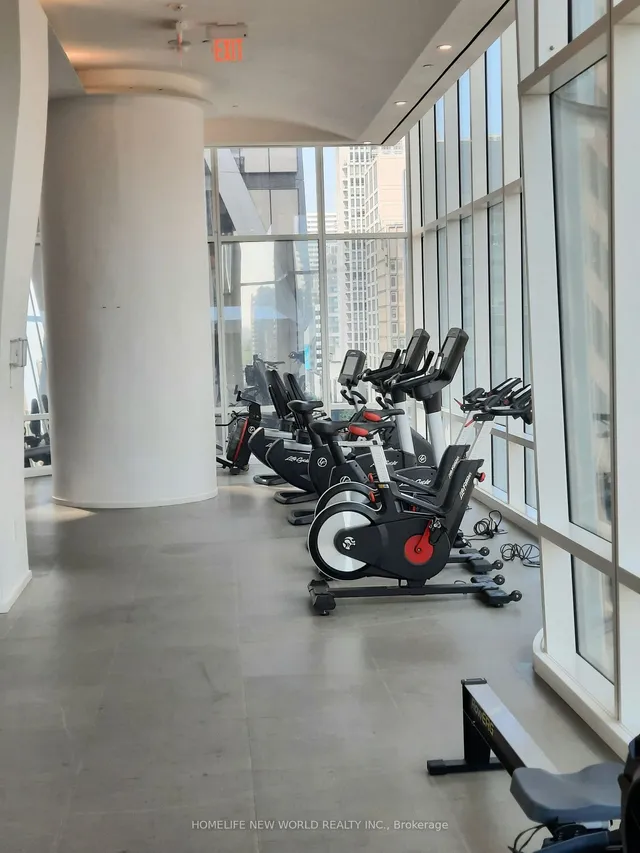 Additional image 24 of 1 Bloor St Unit 6902